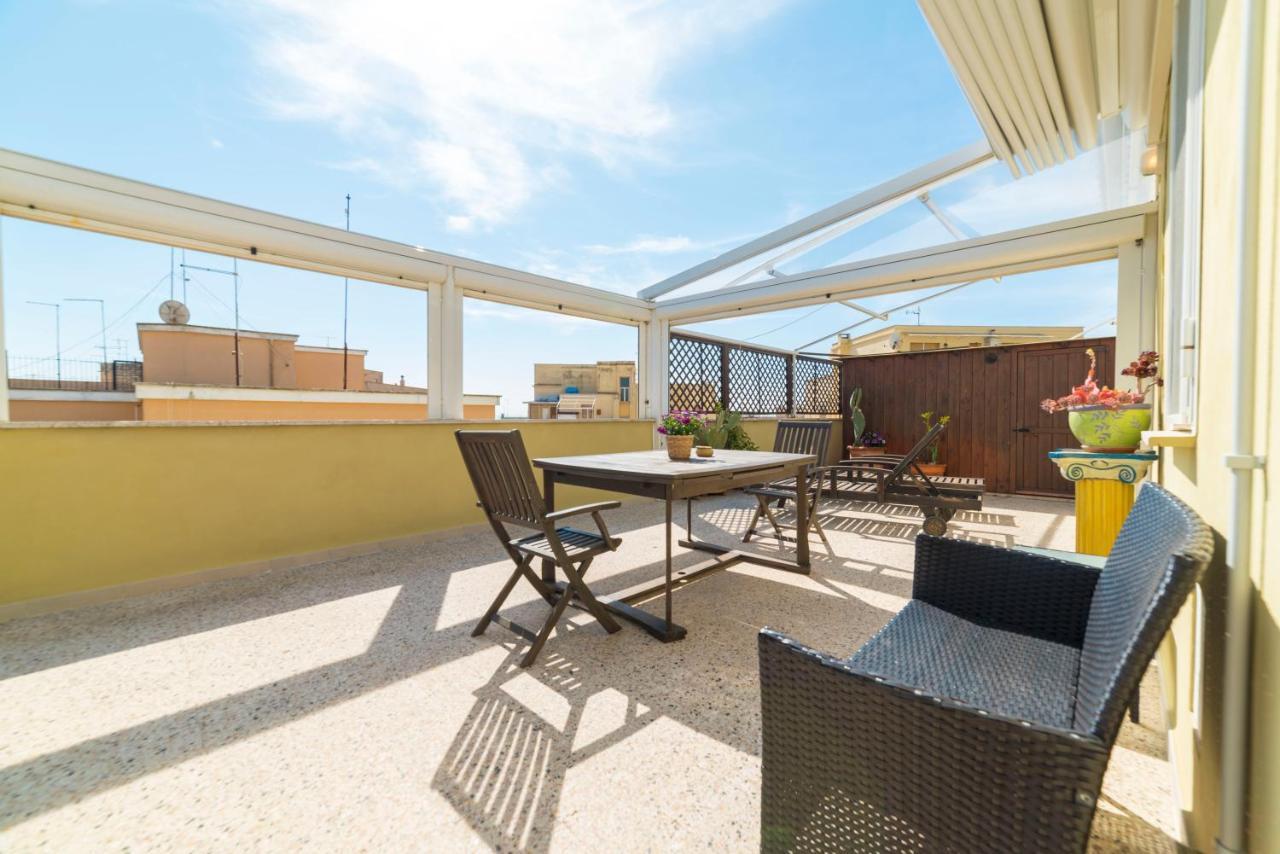 Appartamento Impluvium Lido di Ostia Exteriör bild